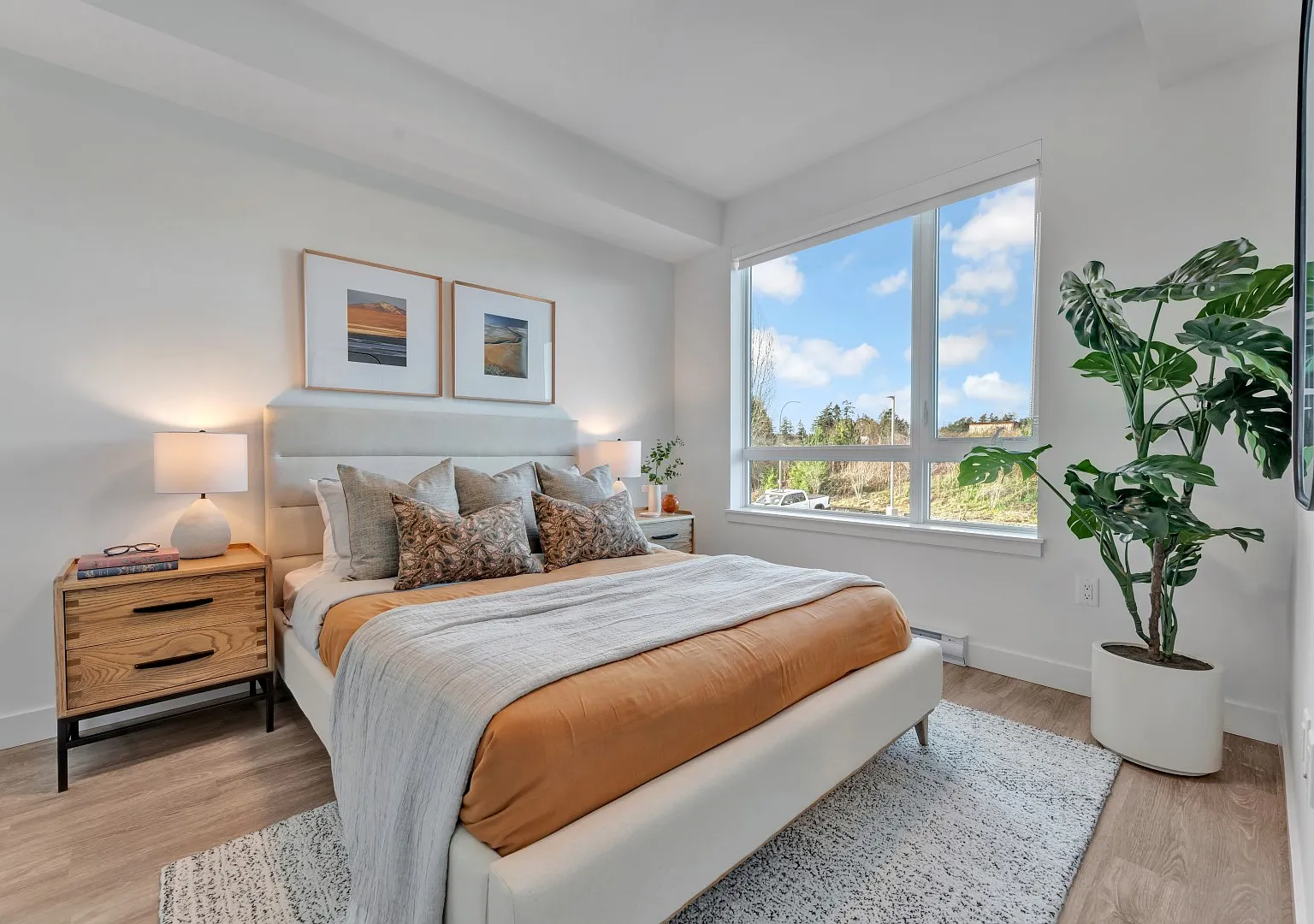 2515 Hackett Crescent — Photo 3