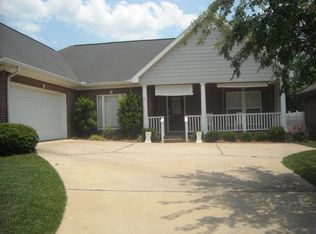 102 Tattnall Dr, Dothan, AL 36301