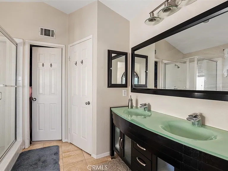 75 Parrell Ave — Photo 20