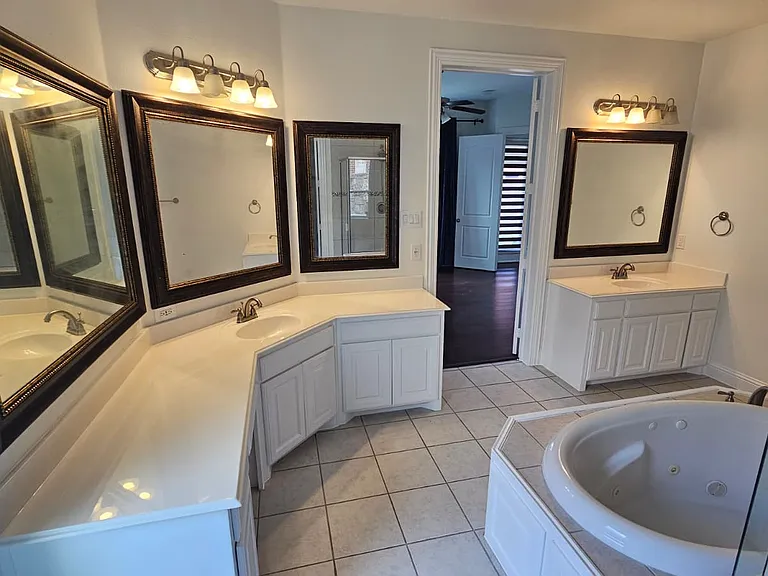 3613 Glenhome Dr — Photo 15