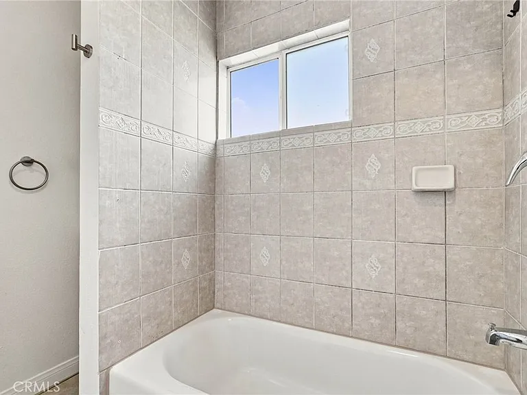5917 Morrill Ave — Photo 13