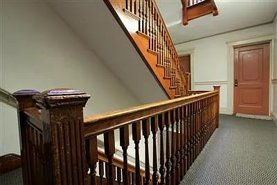 8 Craigie Cir #10 — Photo 5