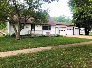 850 Walnut St, Waukee, IA 50263