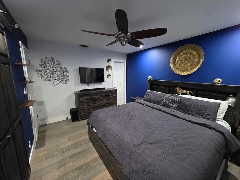 10046 Winding Lake Rd #202 — Photo 15