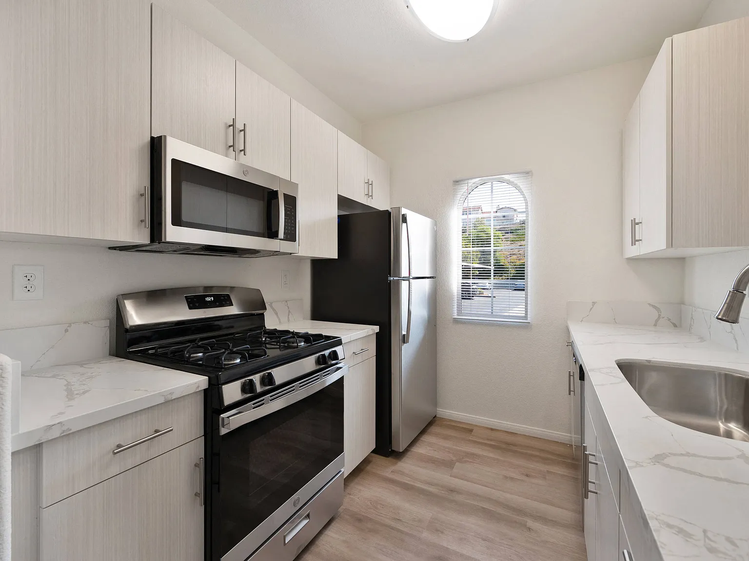 The Landing at Ocean View Hills — Photo 4