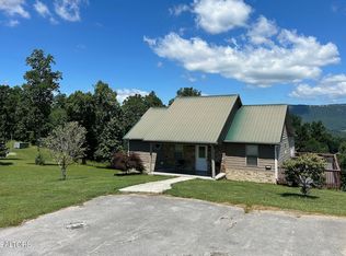 171 Noah Ln, La Follette, TN 37766