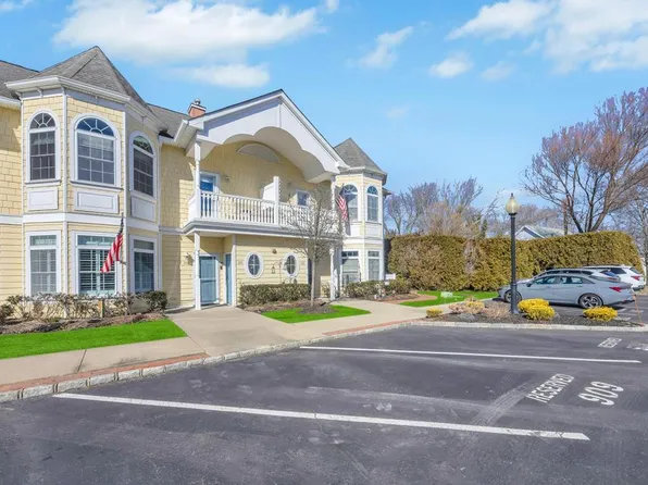 912 Emily Drive #912, Patchogue, NY 11772