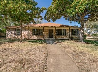3905 Oak Arbor Dr, Dallas, TX 75233