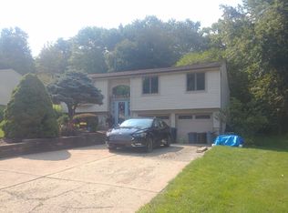 1699 Connor Rd, South Park, PA 15129