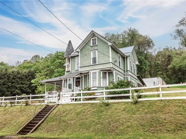 251 Main St S, Plumville, PA 16246