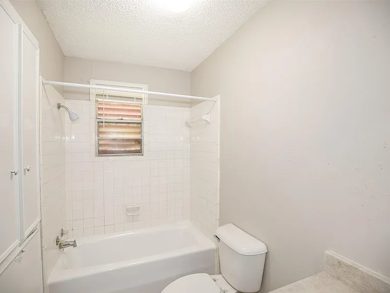 2020B Rosalee St — Photo 19