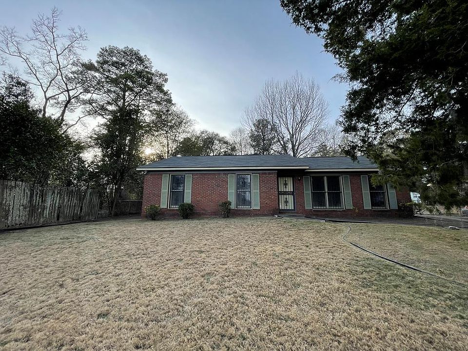 1st image of 509 Milledge Ct