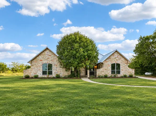 6620 Montgomery Rd, Midlothian, TX 76065