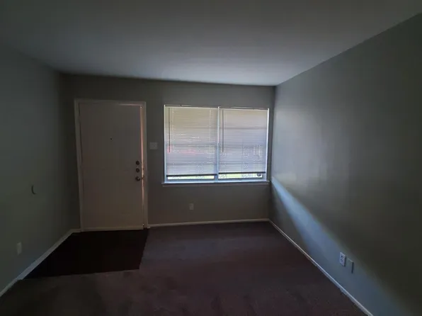 8840 Milverton Dr, Dallas, TX 75217