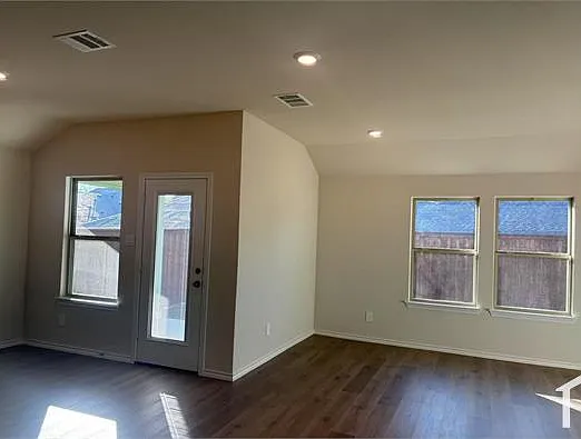 13188 Enclave Pkwy — Photo 19
