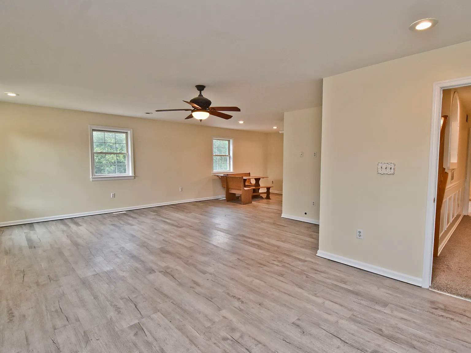 3 bed, 1830 sqft, $2,100 — Photo 3