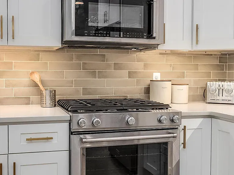 262 Mack Ave #1 — Photo 3