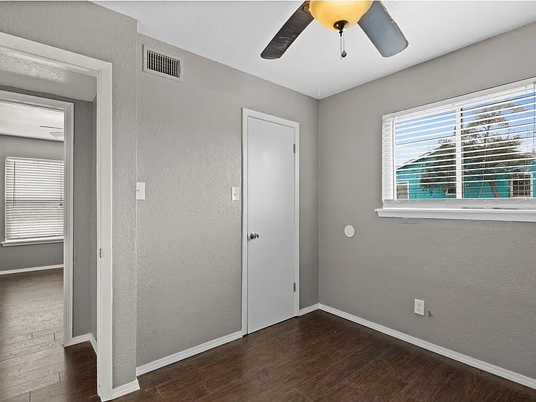 659 Redwood Ave #759-1 — Photo 7
