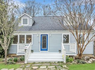 45 Richard Rd, East Norwich, NY 11732