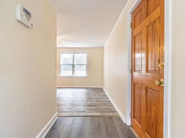 885 S Stephens St, Southern Pines, NC 28387