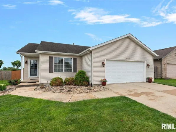 3060 Buena Vista Dr, Springfield, IL 62707