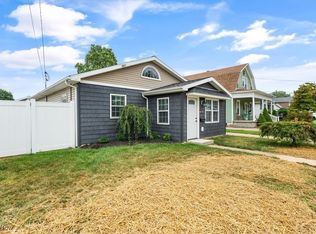 305 38th St, Vienna, WV 26105