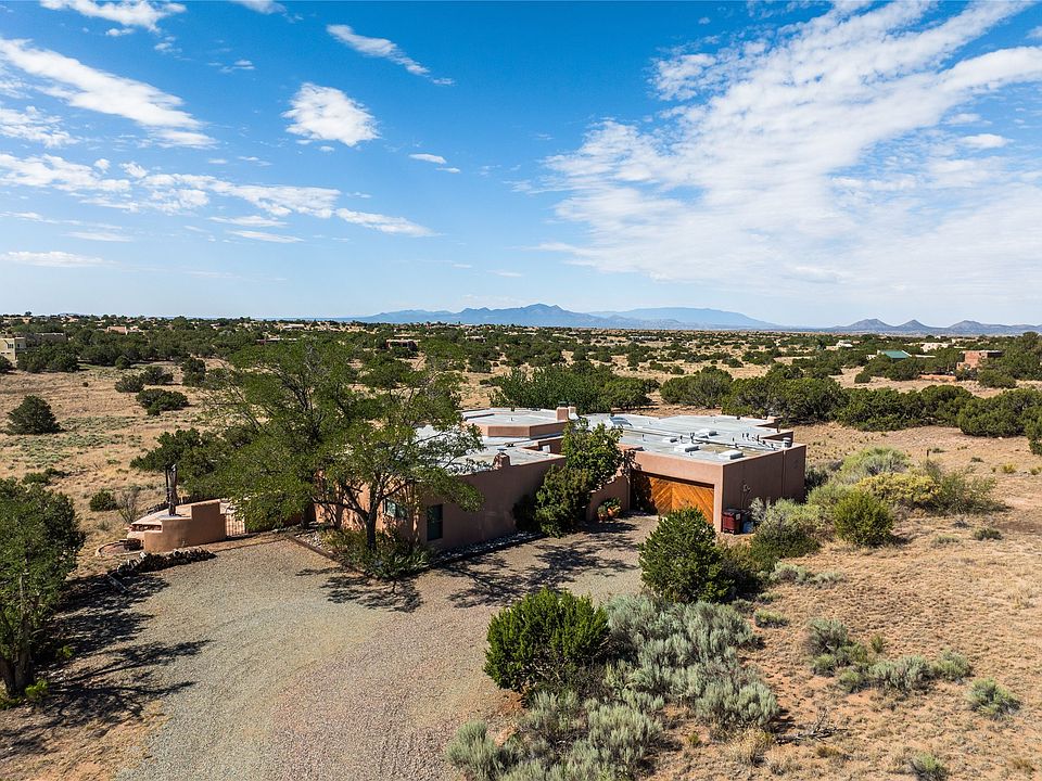 1st image of 5 Cerrado Ct