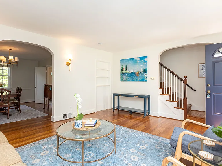138 Murdock Rd — Photo 7