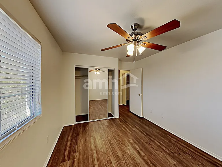 1310 S Red Rock St #A — Photo 15