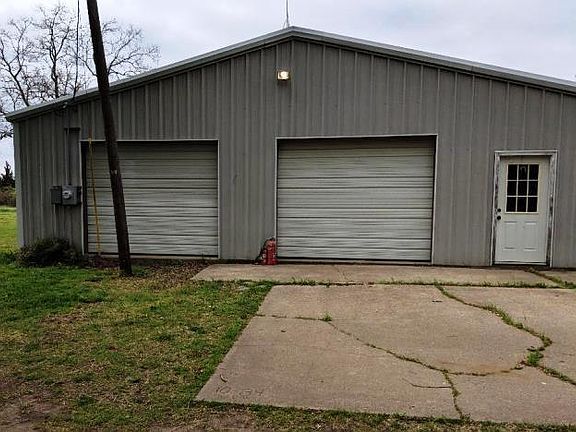 5th image of 5009 Lakeview Dr
