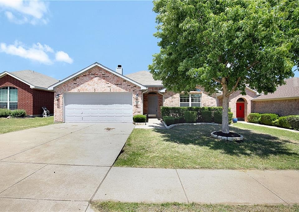 1st image of 3725 Hazel Dr