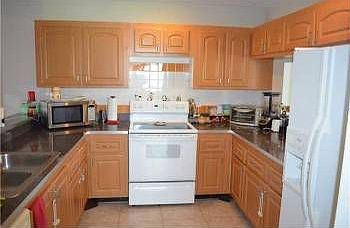 5th image of 12080 NW 42nd St