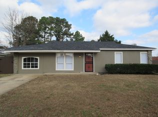 3336 Spring Shadow Dr, Memphis, TN 38118