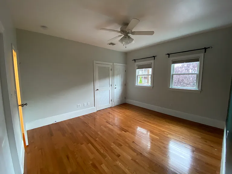1098 Bennington St #2 — Photo 10