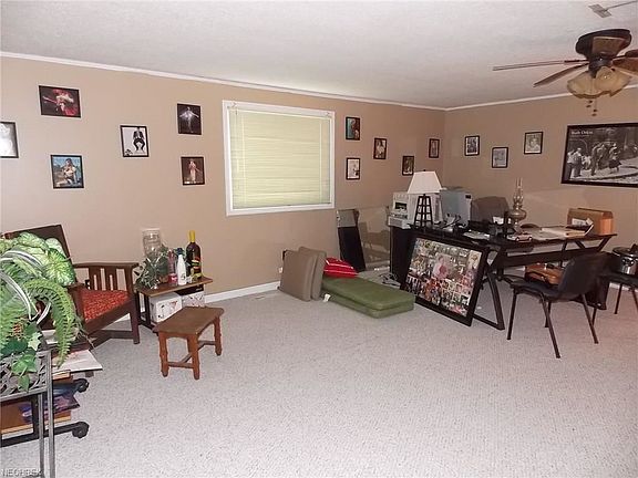 5th image of 170 Parkview Ave