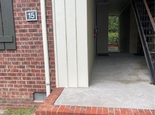 230 Pinecrest Dr #15, Fayetteville, NC 28305
