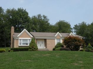 106 Kathy Ann Ln, Canonsburg, PA