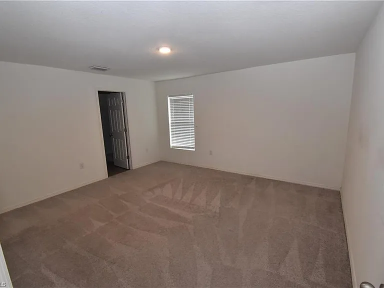18080 Dublin Ave — Photo 14