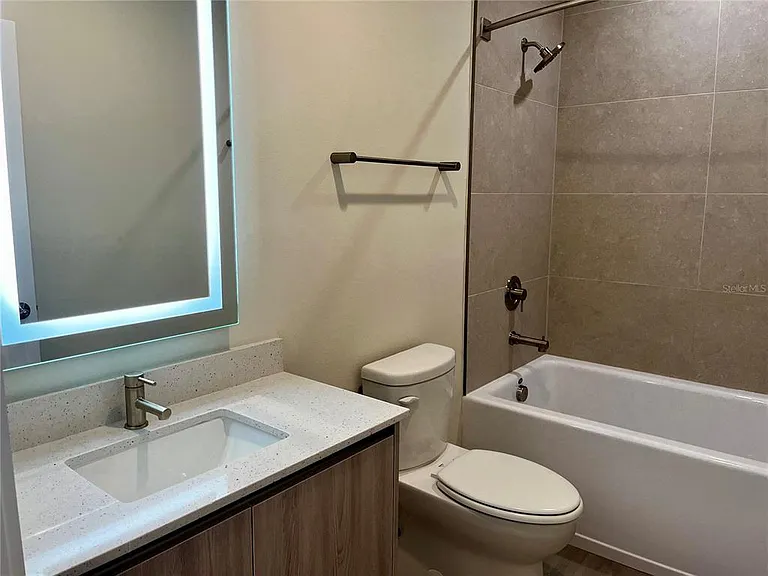 1427 Serendipity Ln — Photo 17