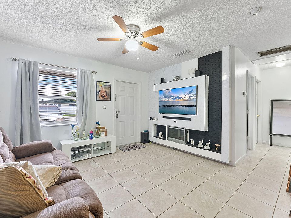 1st image of 5735 Kumquat Road