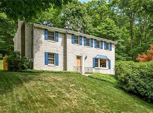 9326 Tanbark Dr, Pittsburgh, PA 15237