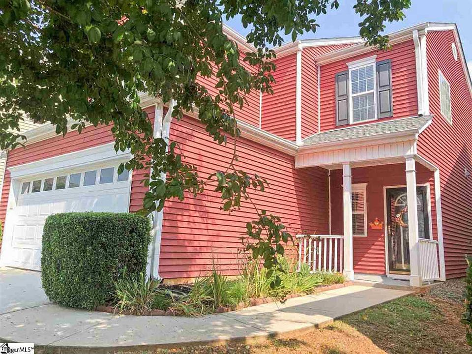 1st image of 15 Duxbury Dr