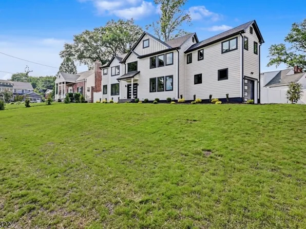 10 Shawnee Rd, Cranford Twp., NJ 07016