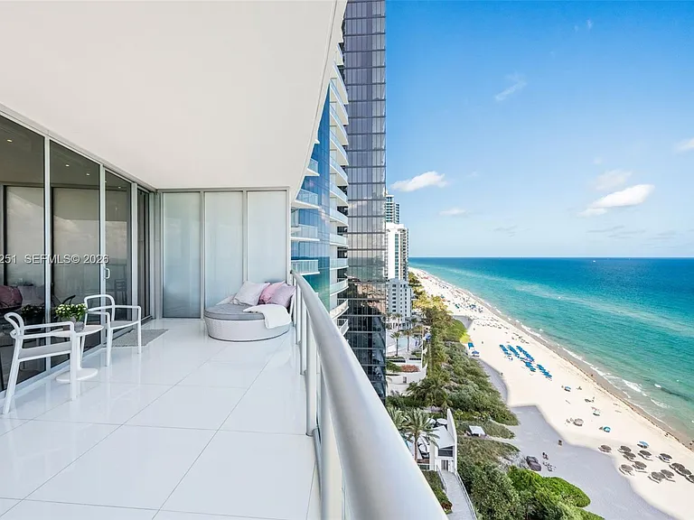 17121 Collins Ave #1802 — Photo 3
