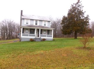 171 Country Ln, Mc Veytown, PA 17051