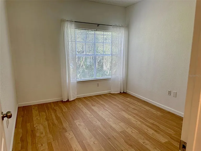 624 Arbor Lakes Cir #624 — Photo 23