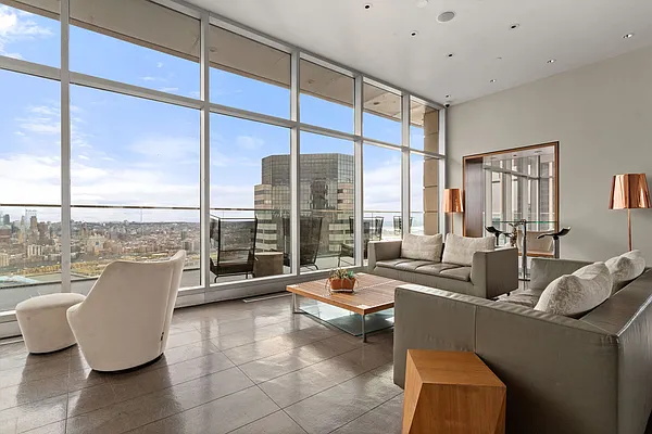 Rented by Compass | media 33