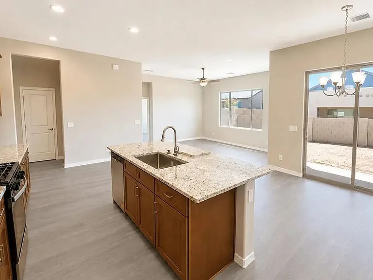 786 Flat Iron Rd — Photo 3