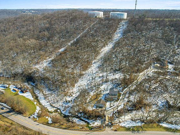 3rd image of 785 Horsebranch Rd