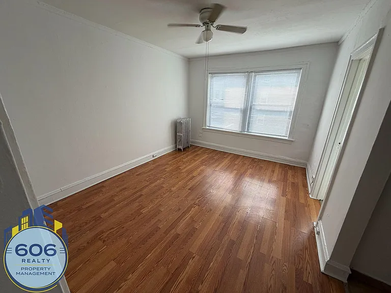 Sheri-Lunt Beachside Apts — Photo 10